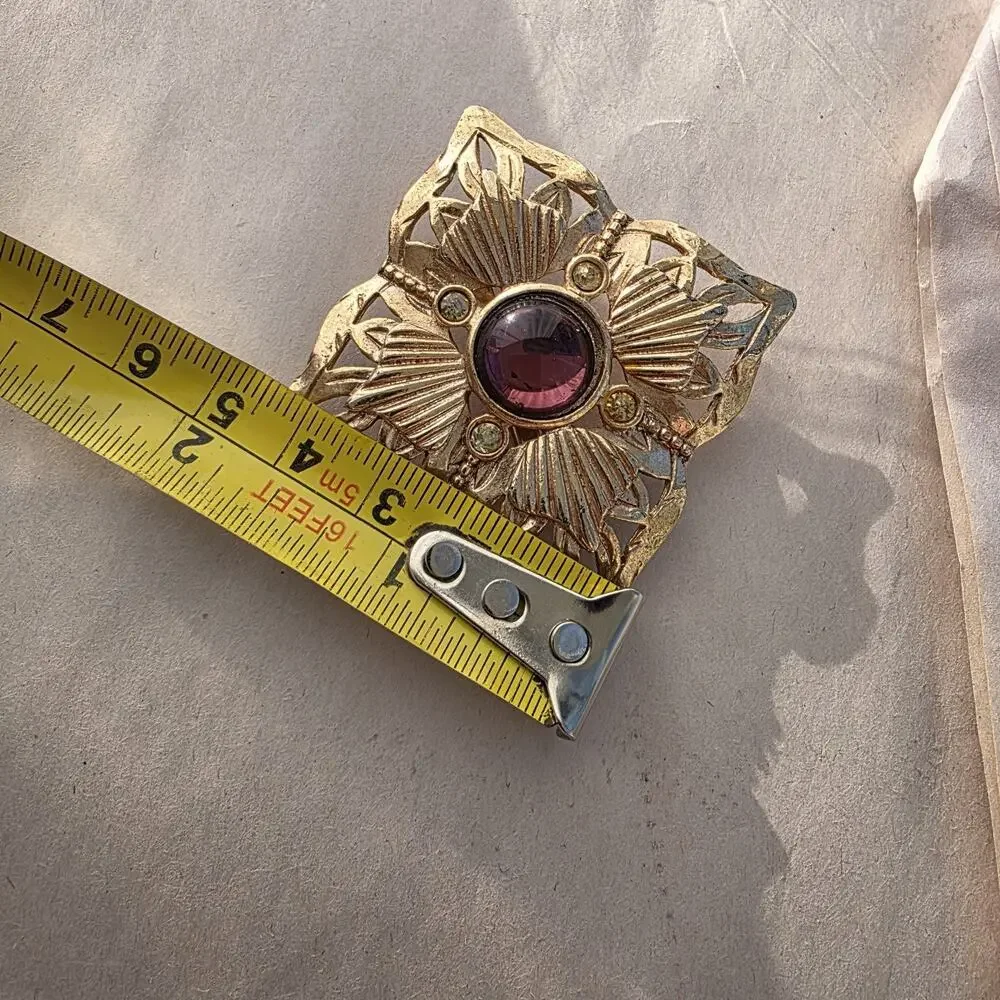 Vintage Victorian Style Gold Toned Diamond Purple Cabochon‎ Rhinestone Brooch